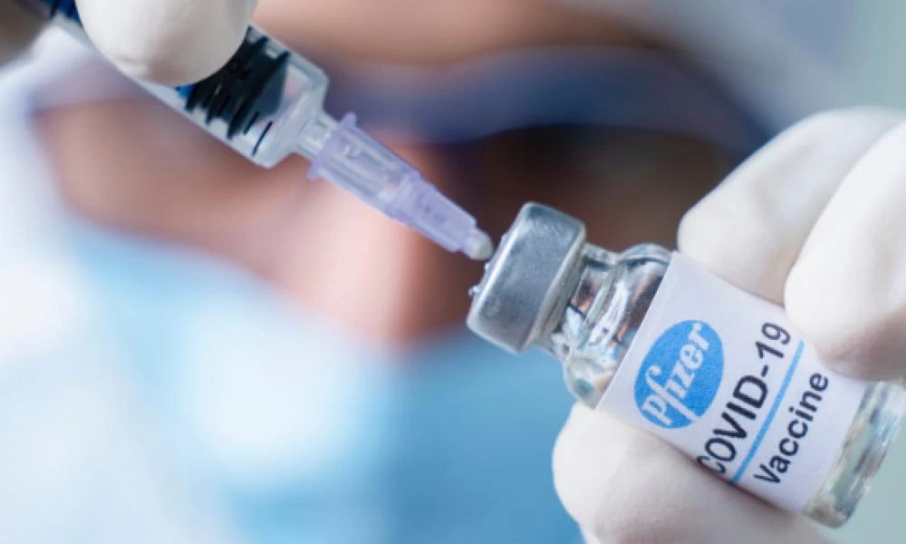 Εμβόλιο Pfizer: Ερευνητές εισηγούνται να γίνεται μετά από πολύ περισσότερο χρόνο η 2η δόση